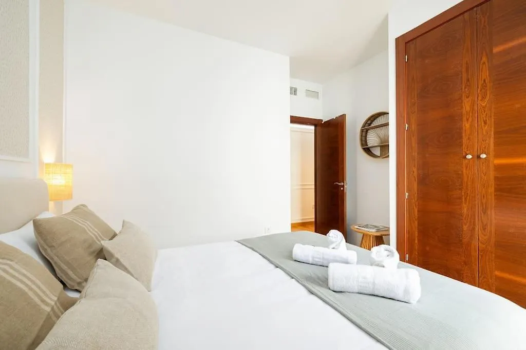 Central Apartment With Pool Malaga Spain