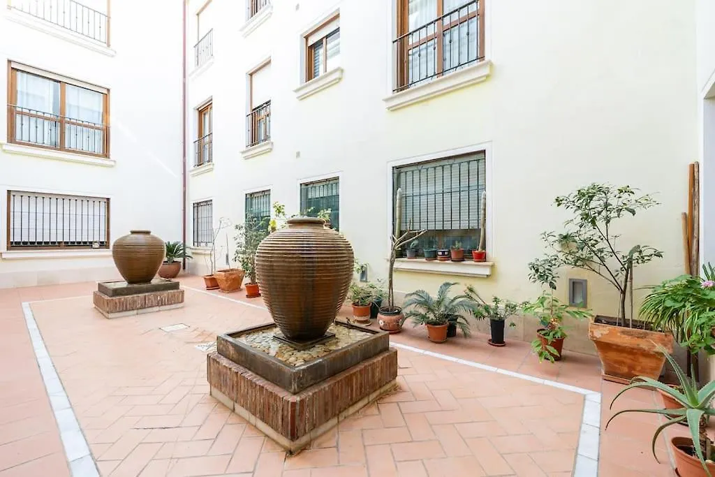 Central Apartment With Pool Malaga Spain