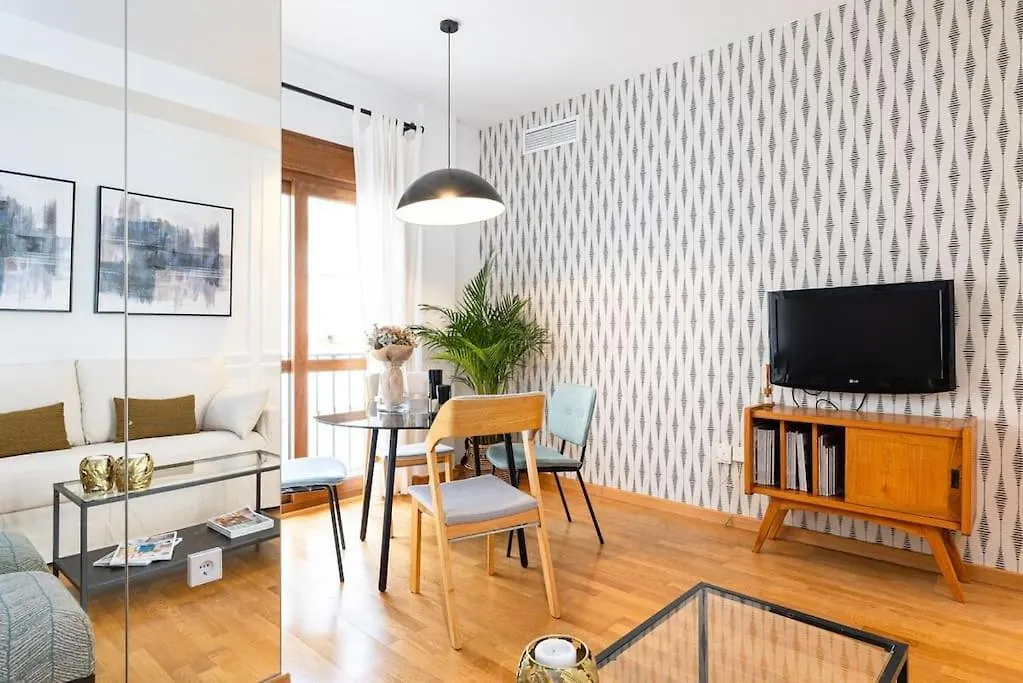Central Apartment With Pool Malaga Spain
